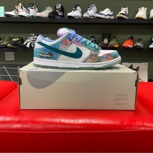 NIKE SB DUNK LOW QS FUTURA SZ 8.5M USED